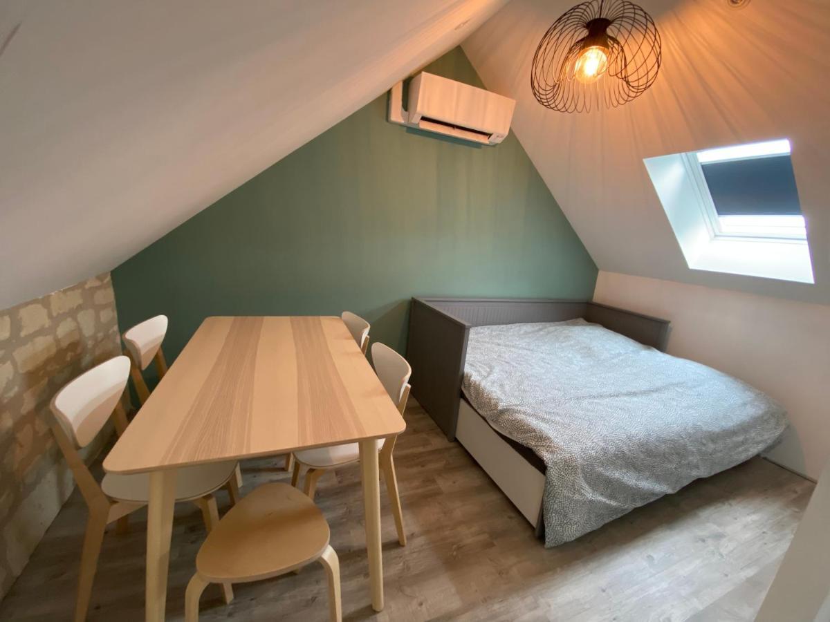 Apartment Loire Climatise, La Halte De Cuze, Aux Abords De La Loire A Velo *