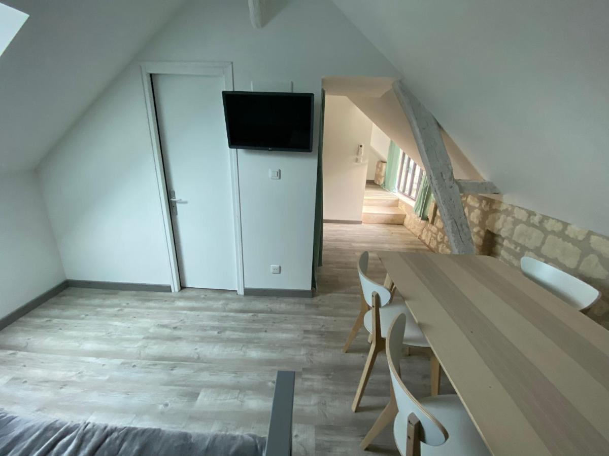 Apartment Loire Climatise, La Halte De Cuze, Aux Abords De La Loire A Velo